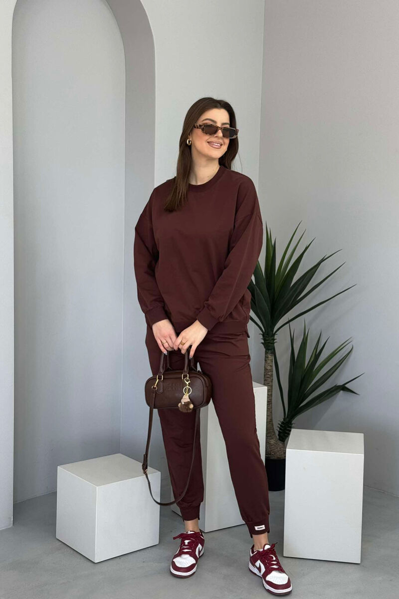 ONE COLOR SIMPLE SWEATSHIRT+JOGGERS WOMEN SET BROWN/KAFE - 1