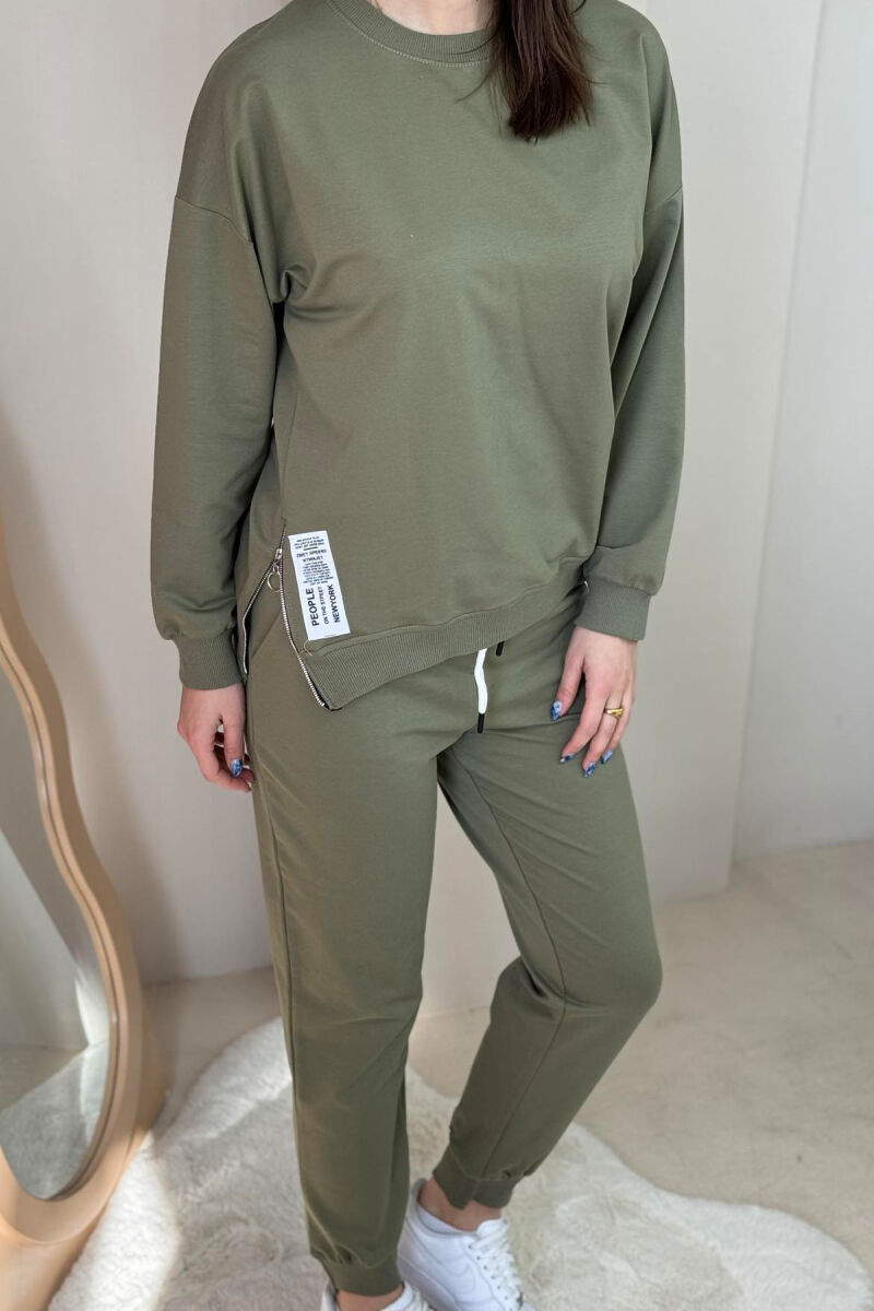 ONE COLOR SIMPLE SWEATSHIRT+JOGGERS WOMEN SET OLIVE/ULLI - 5