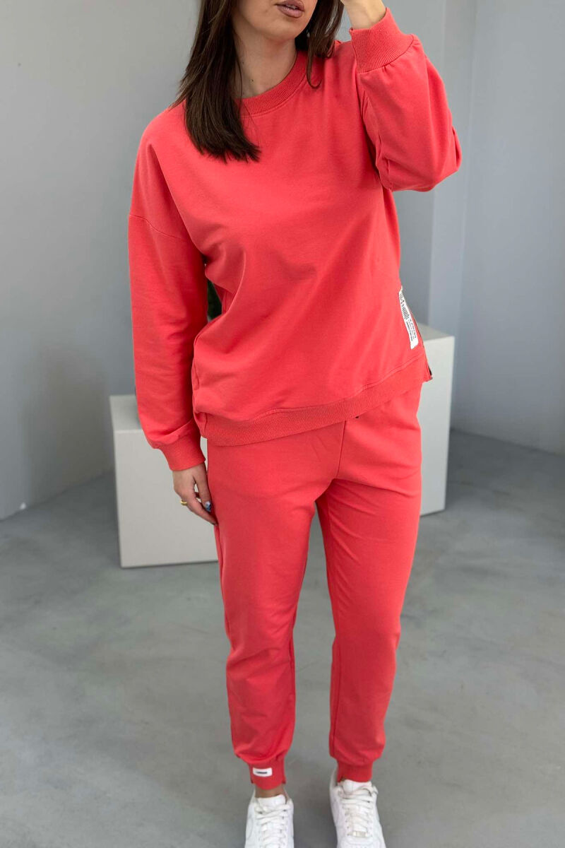 ONE COLOR SIMPLE SWEATSHIRT+JOGGERS WOMEN SET SALMON/SALMON - 2