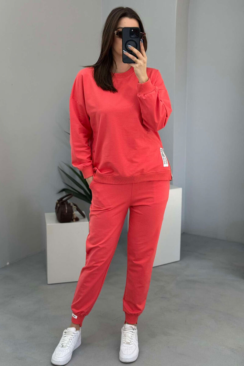 ONE COLOR SIMPLE SWEATSHIRT+JOGGERS WOMEN SET SALMON/SALMON - 5